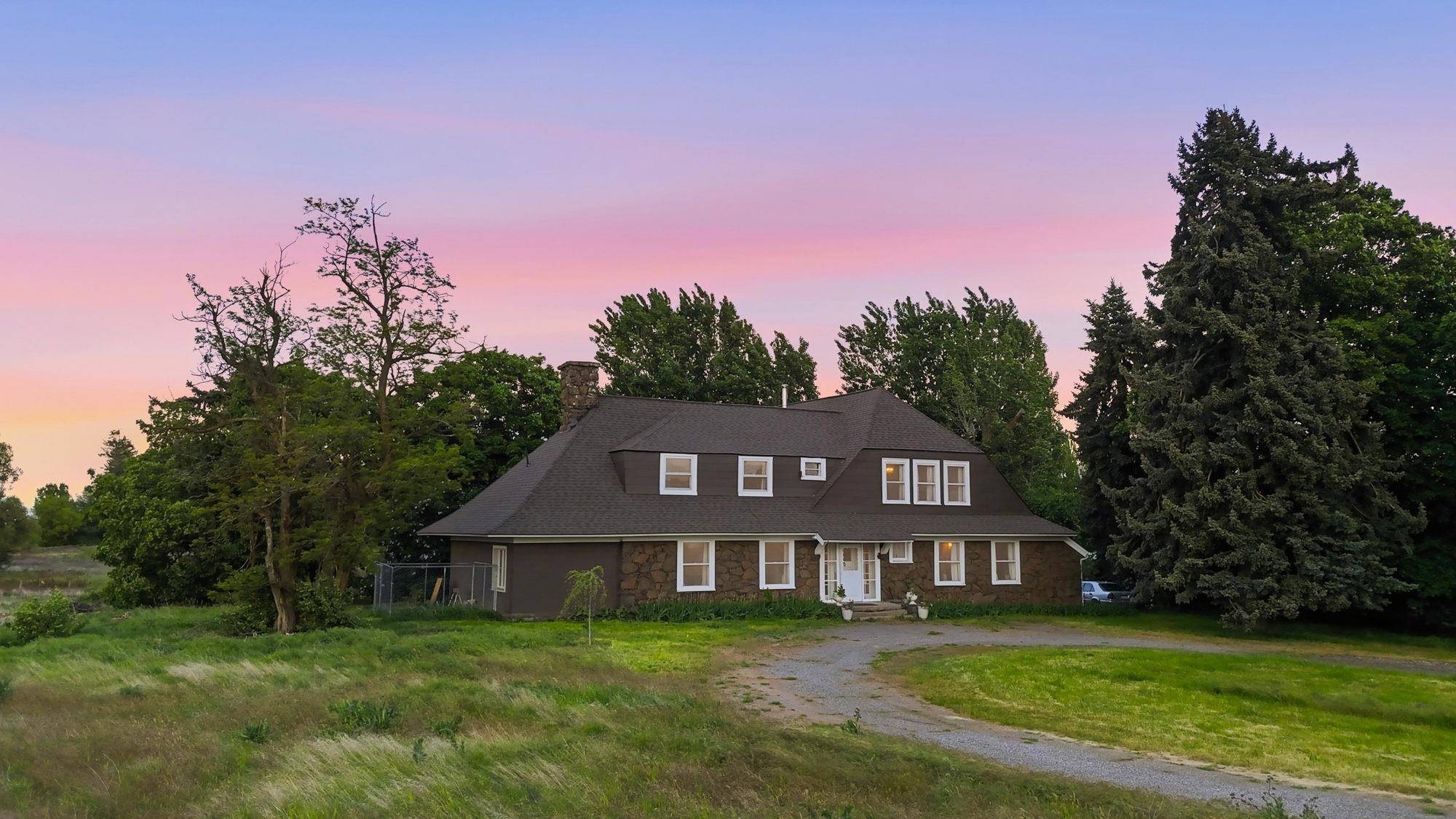 1625 S Hayford Rd, Spokane, WA 99224
