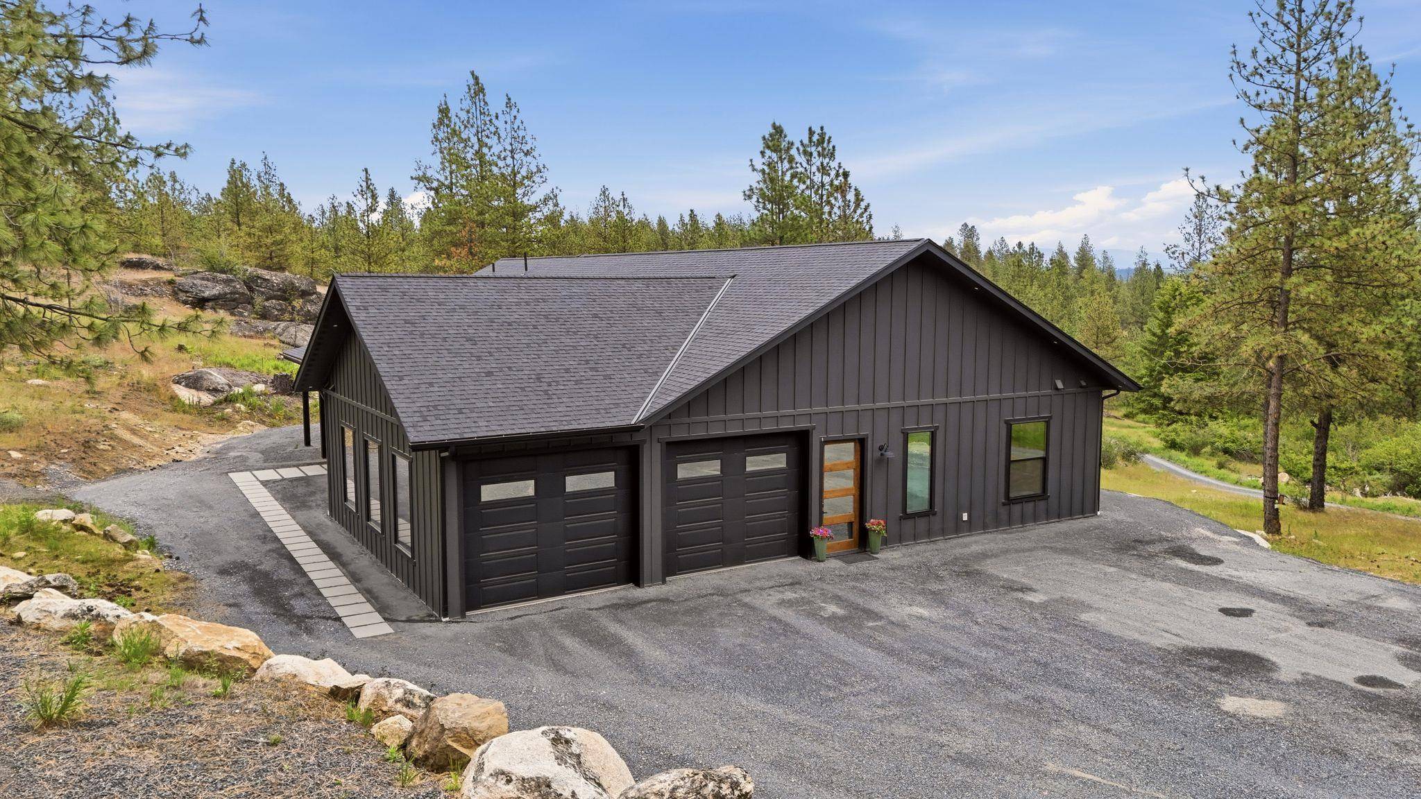 16107 N AUSTIN Rd, Spokane, WA 99208