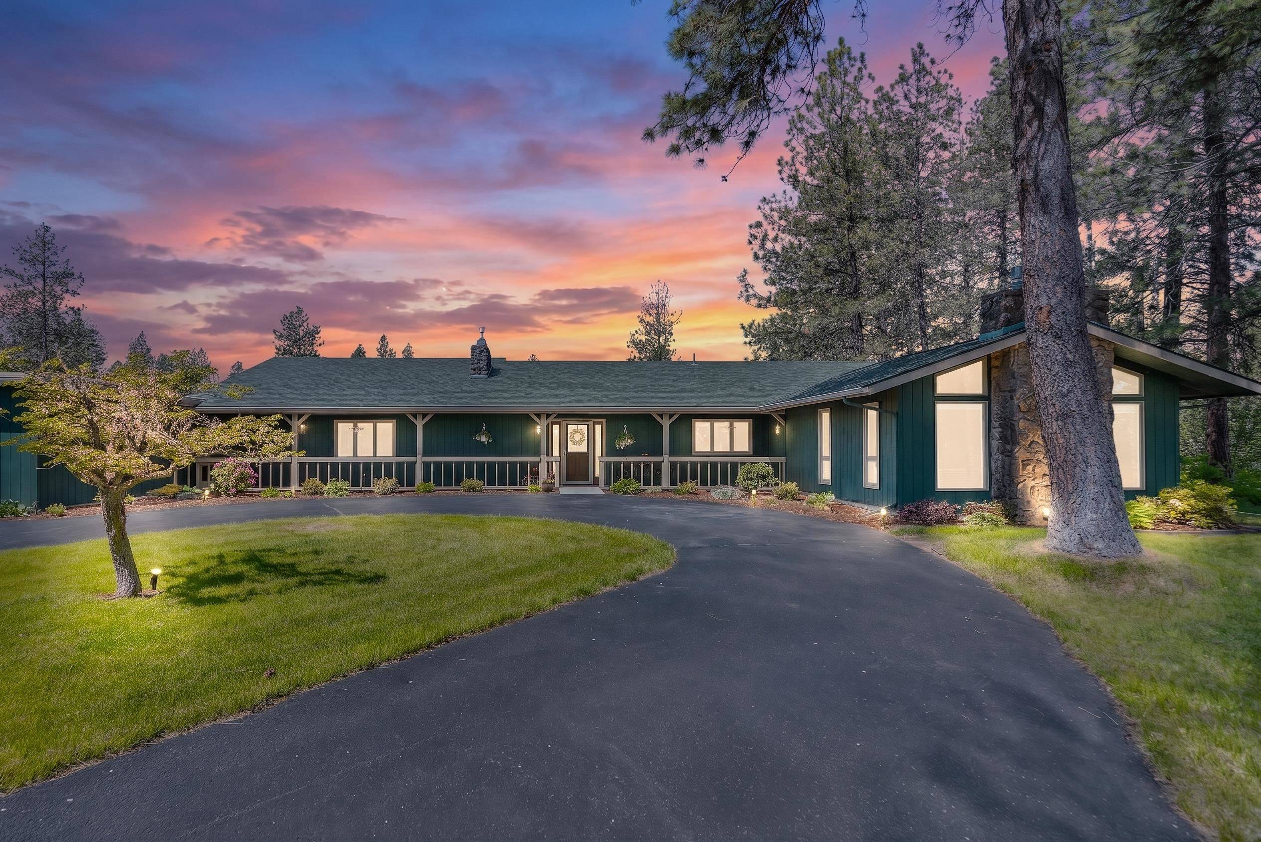 604 S Grove Rd, Spokane, WA 99224