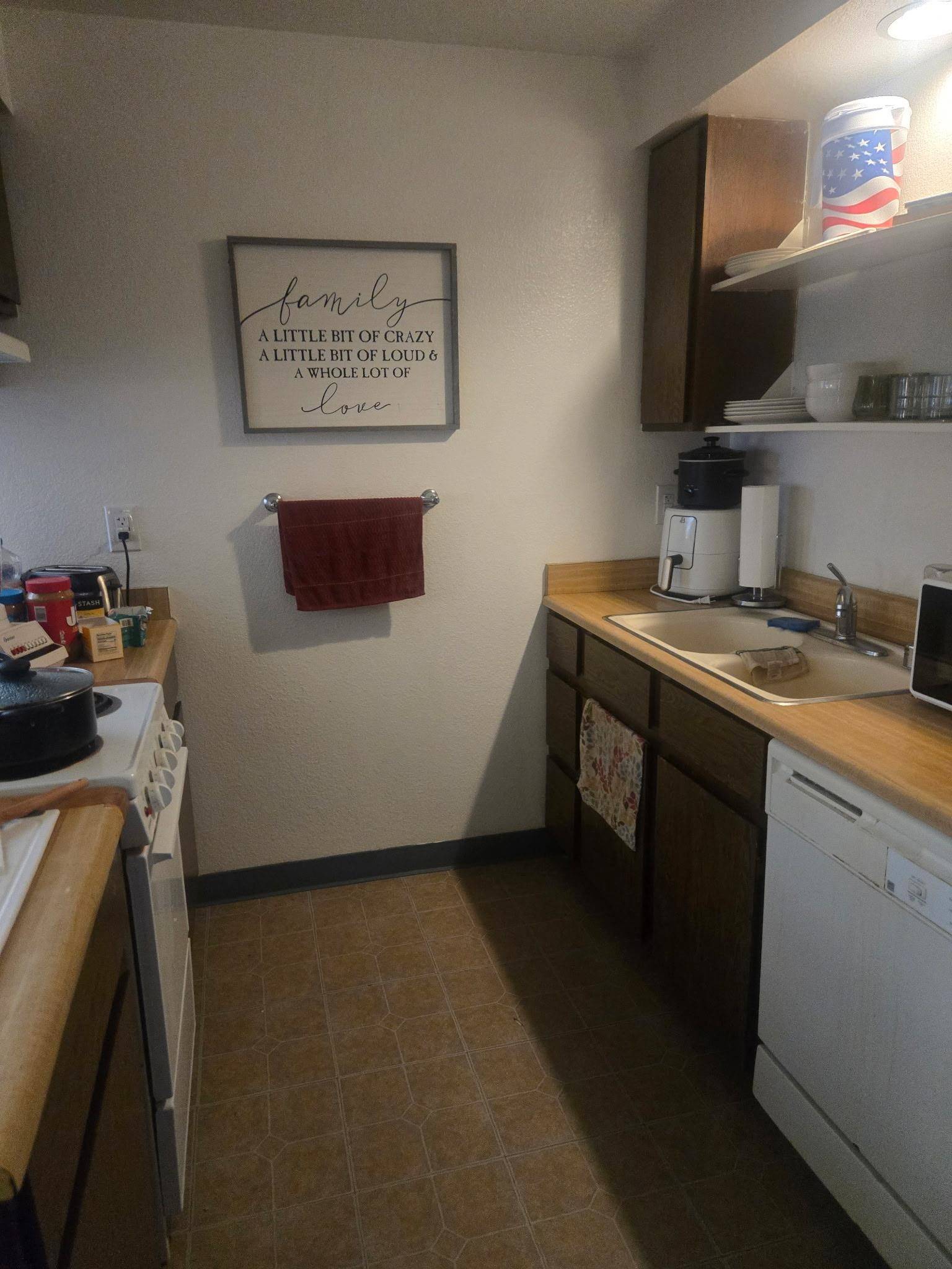 811 W Spofford Ave, Spokane, WA 99205