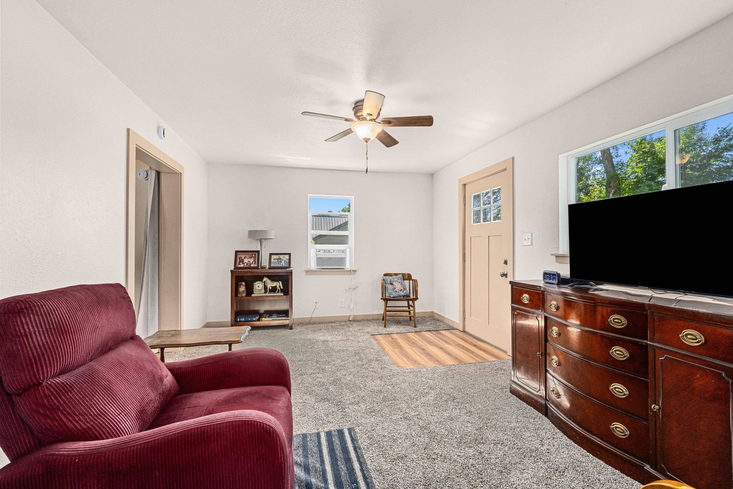 380 W 5th Ave, Kettle Falls, WA 99141