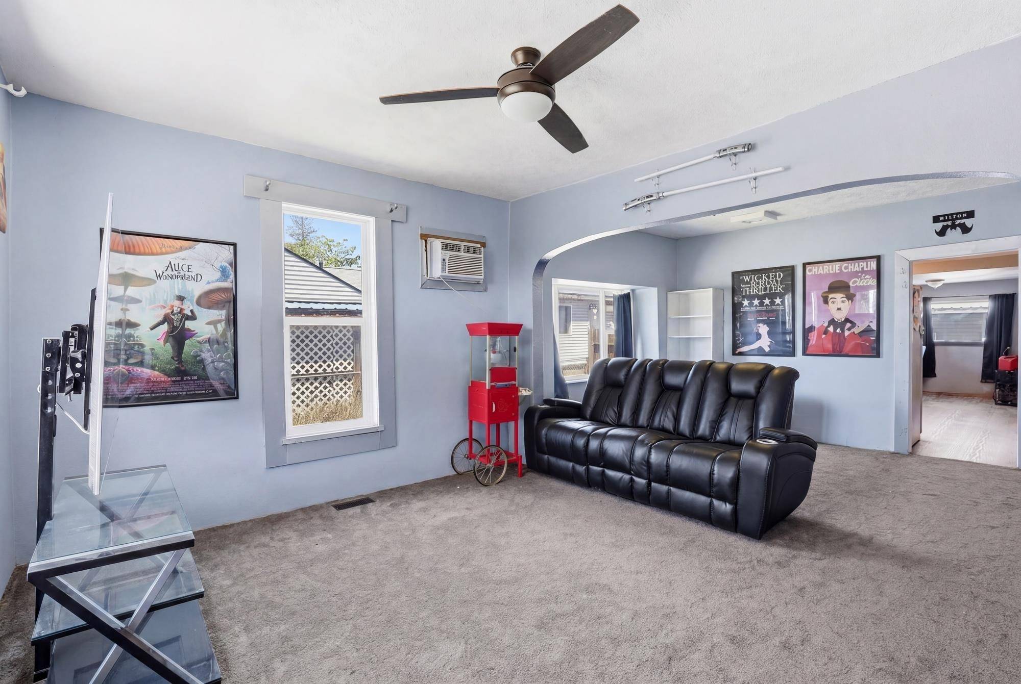313 E E Queen Ave, Spokane, WA 99207