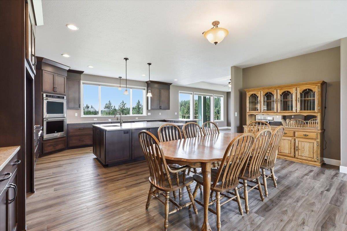 202 Allen Rd, Elk, WA 99009