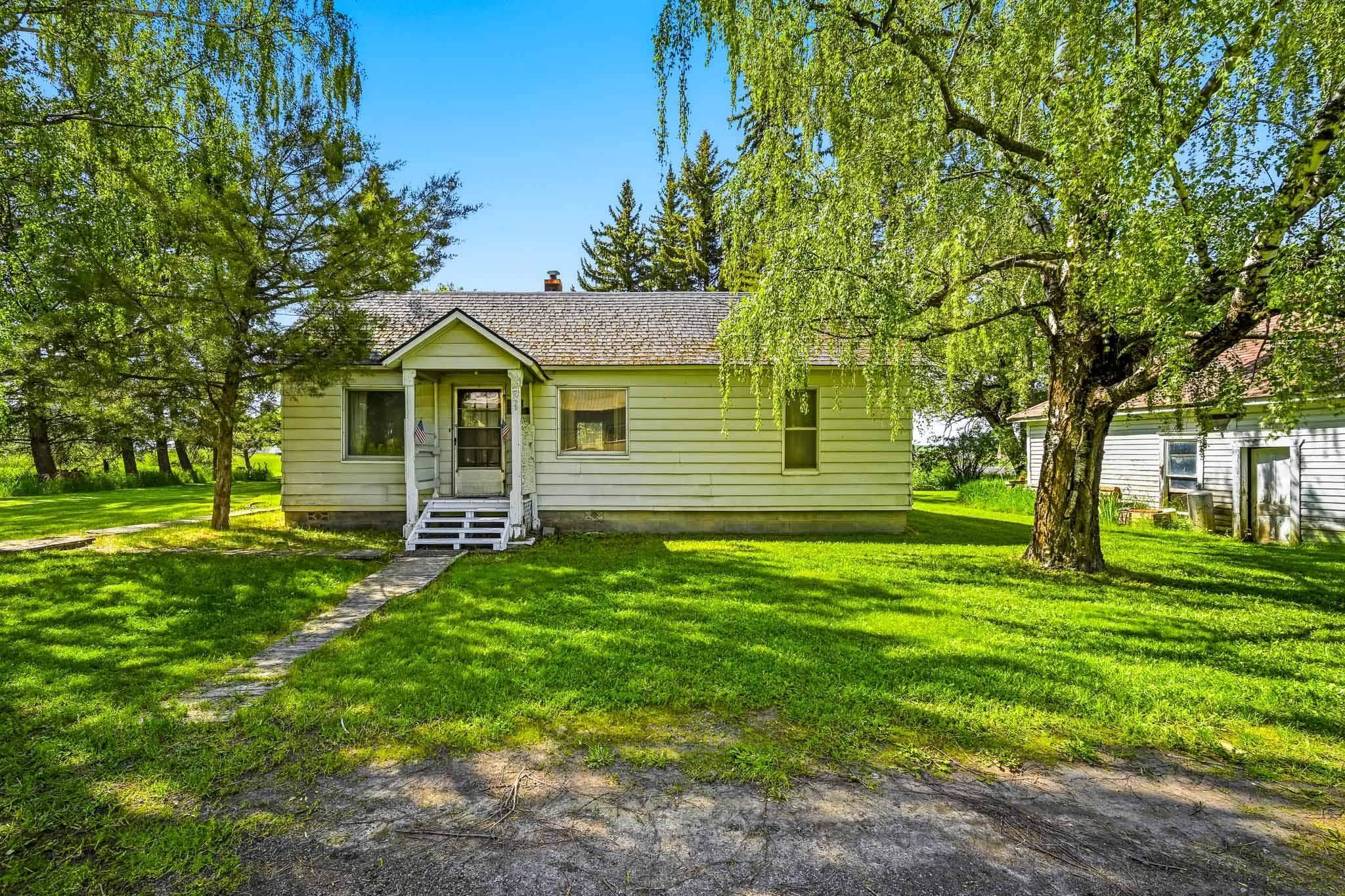 306 W Lincoln St, Farmington, WA 99128