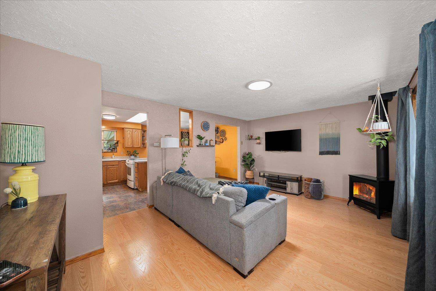 638 N Staples St, Medical Lake, WA 99022