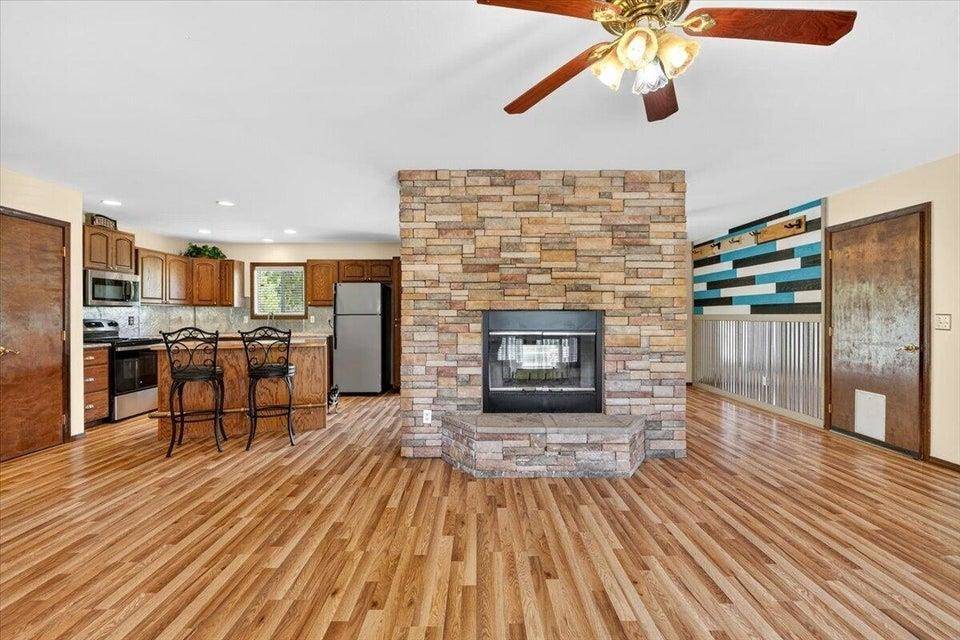 3362 Thompson Rd, Valley, WA 99181