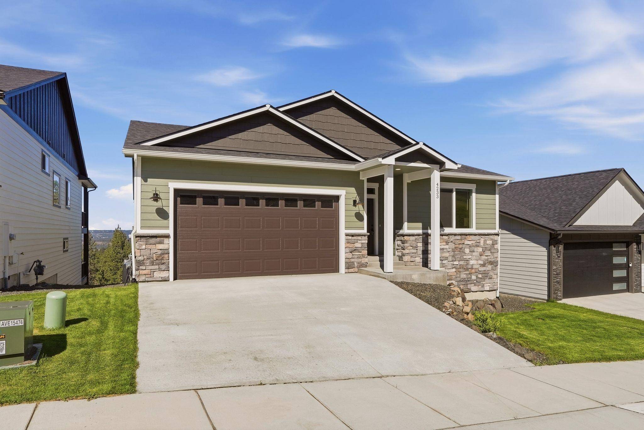 4233 W Tolliver Ct, Spokane, WA 99208