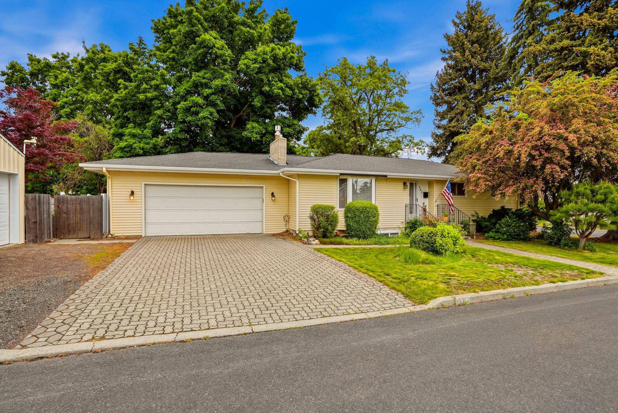 735 Clover St, Cheney, WA 99004