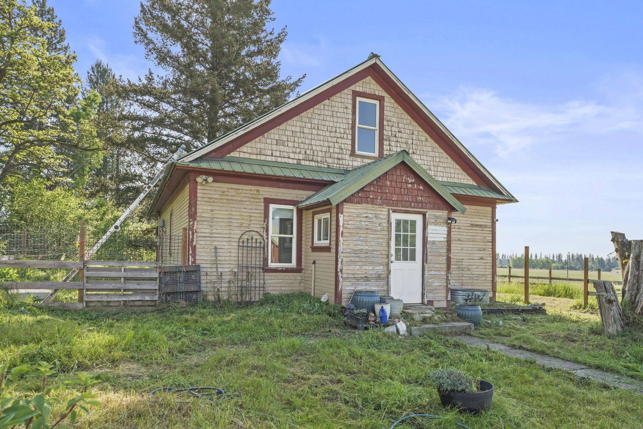 4454 Hwy 395 S Hwy, Clayton, WA 99110