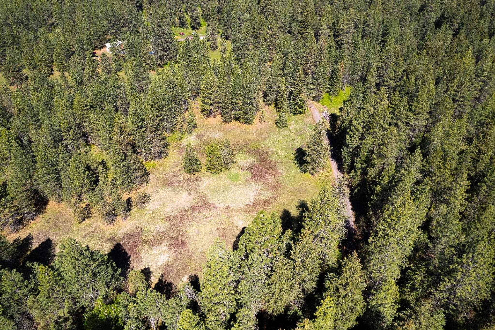 3436 W Jumpoff Rd, Valley, WA 99181