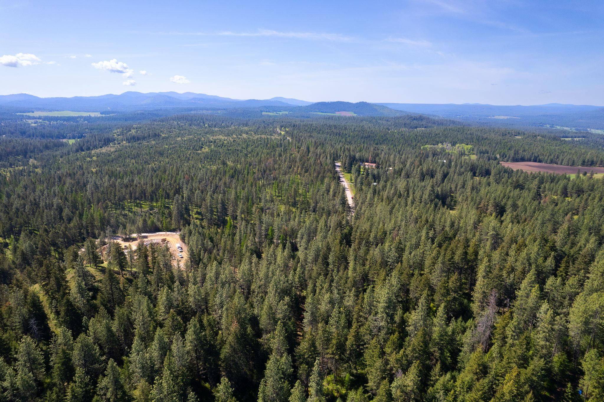 3436 W Jumpoff Rd, Valley, WA 99181