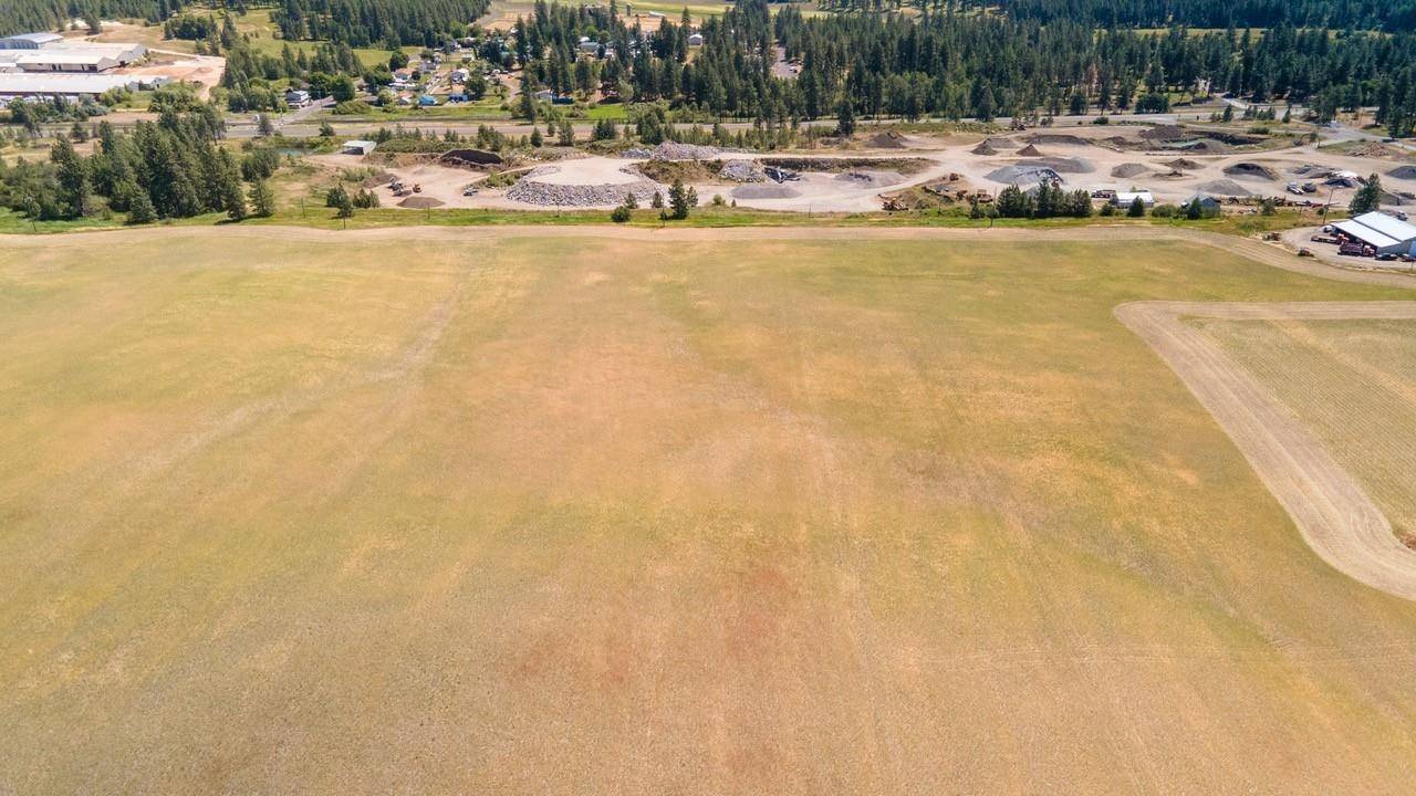 13505 E Gibbs Rd, Mica, WA 99023