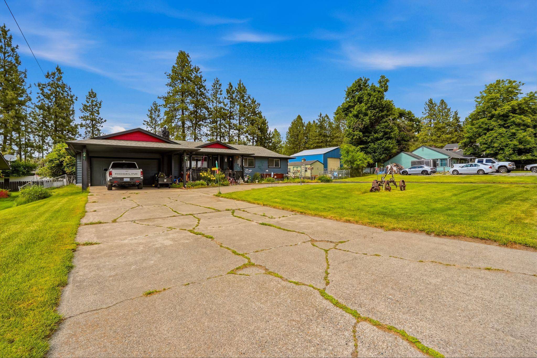 707 E Crawford Ave, Deer Park, WA 99006