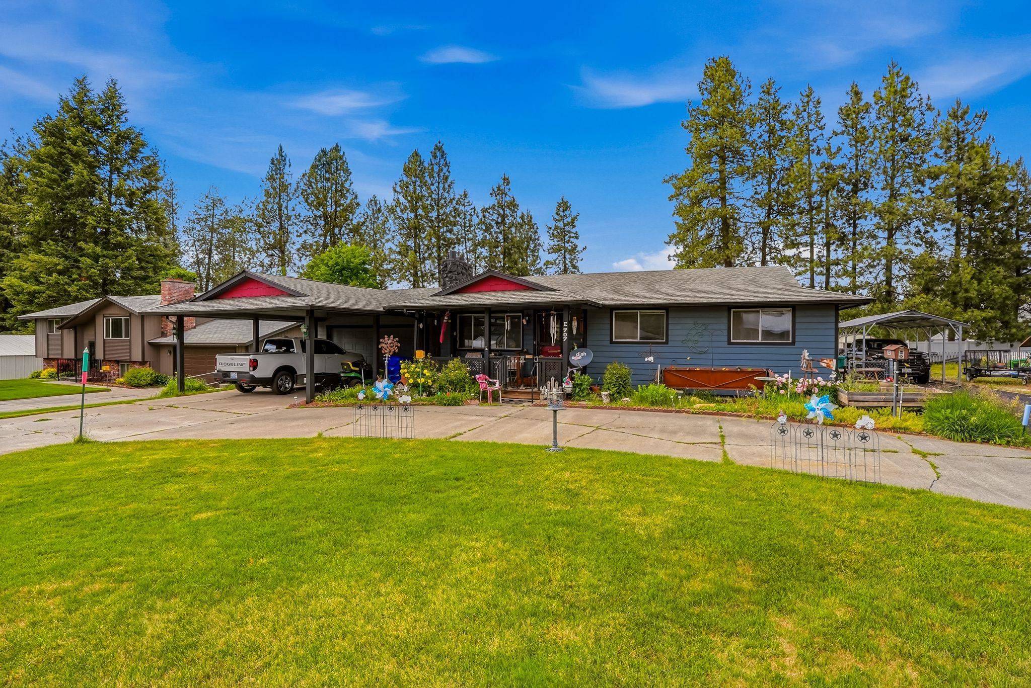 707 E Crawford Ave, Deer Park, WA 99006