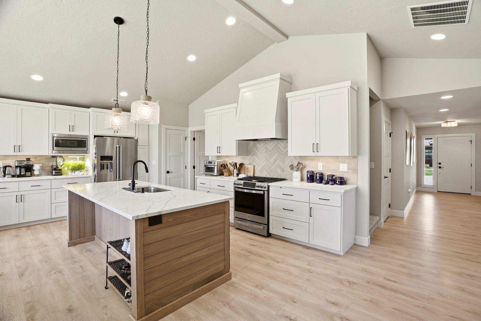 507 W Basalt Ridge Dr, Spokane, WA 99224
