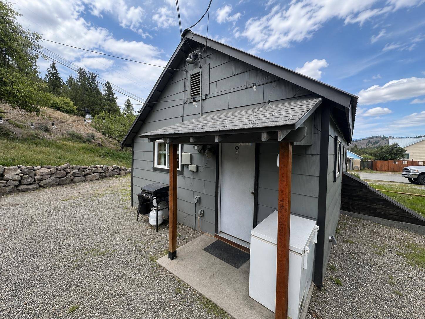 1021 S Adams St, Republic, WA 99166