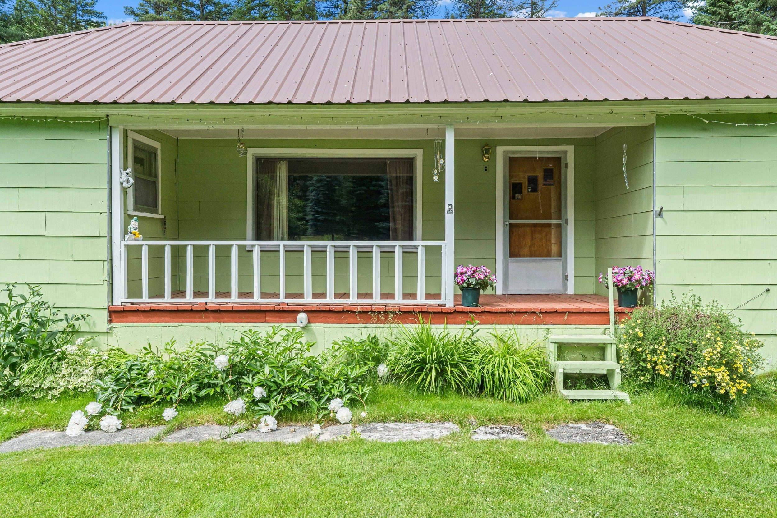 13381 Sullivan Lake Rd, Metaline Falls, WA 99153