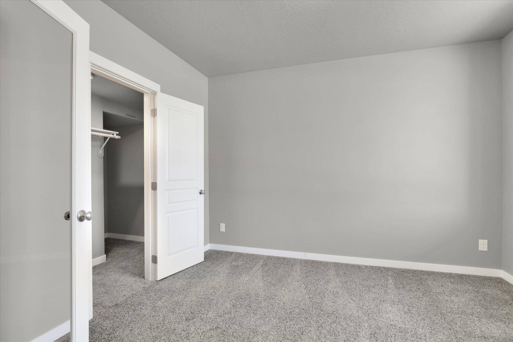 1119 S Soda Rd, Spokane, WA 99224
