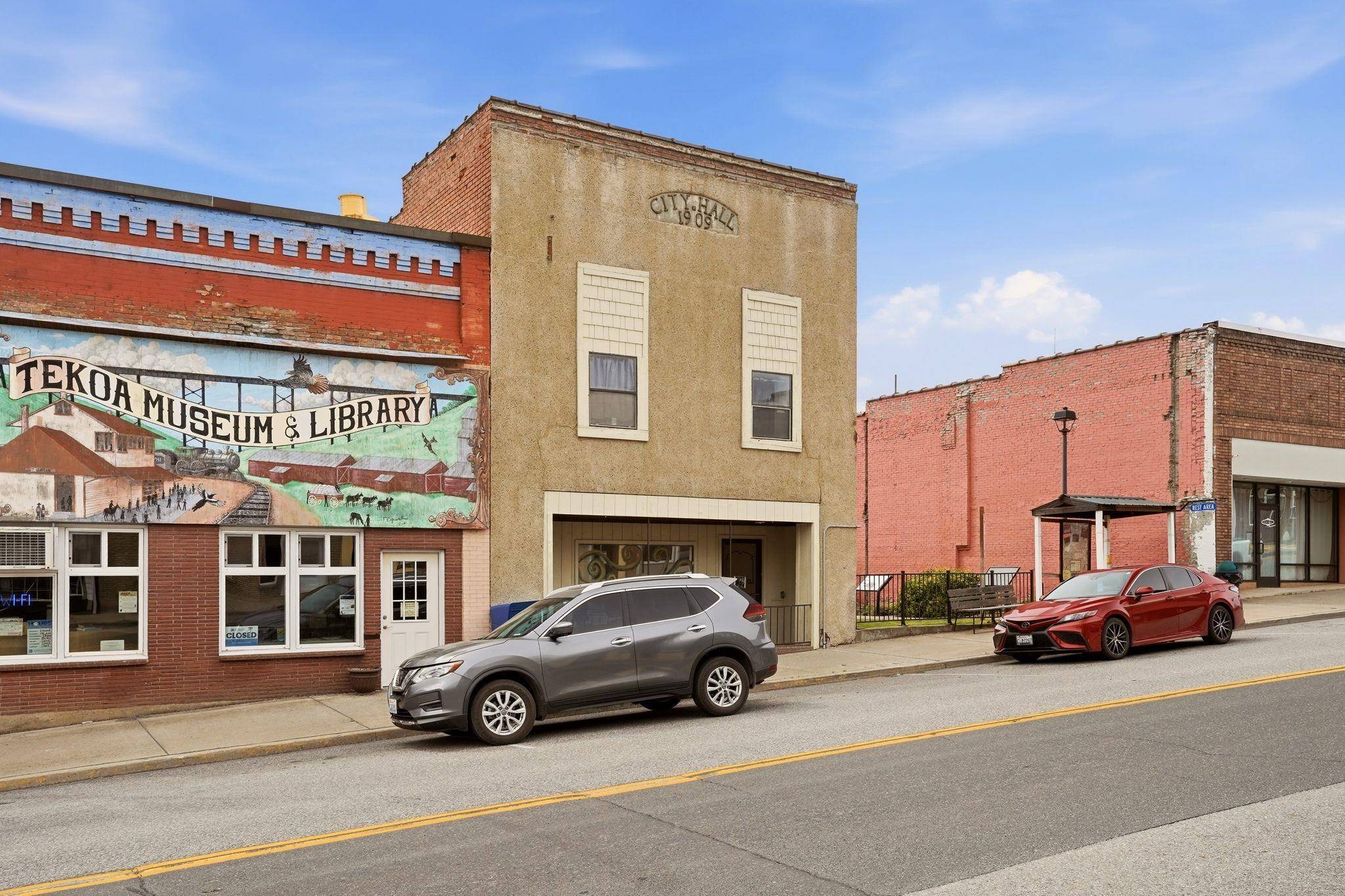 129 S Crosby St, Tekoa, WA 99033