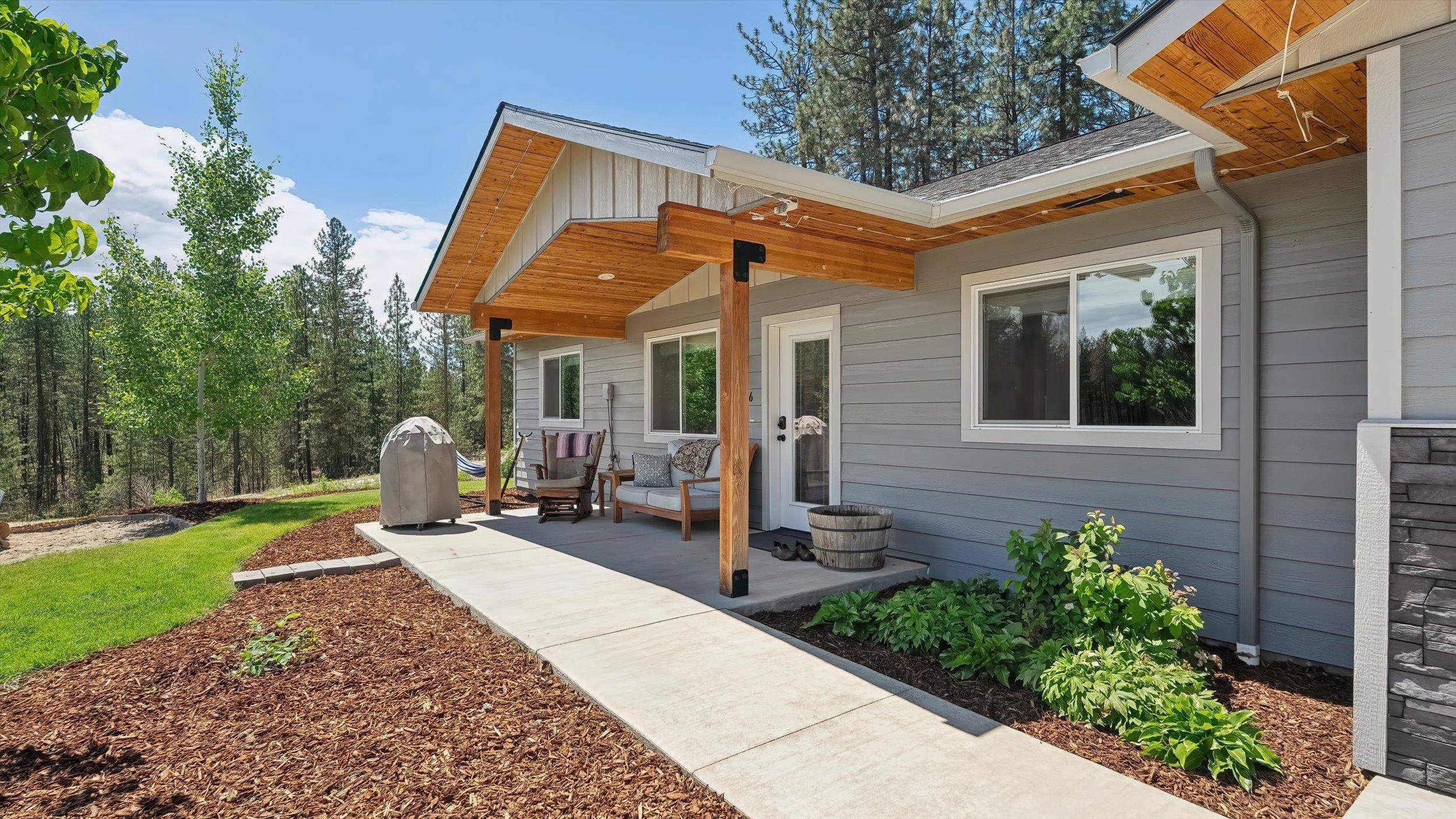 1286 Inez WAY, Kettle Falls, WA 99141