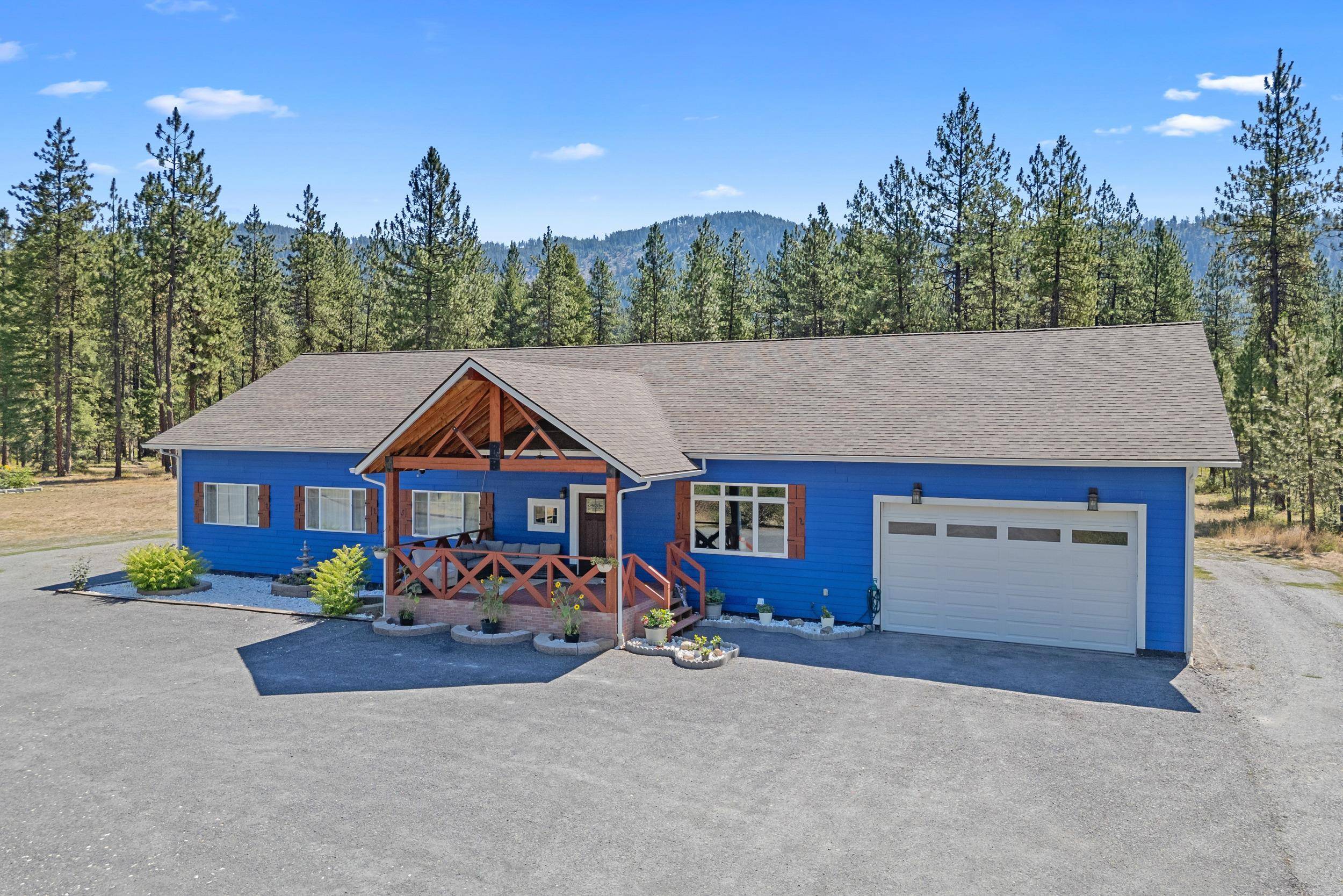 1196 Sunrise WAY, Evans, WA 99126