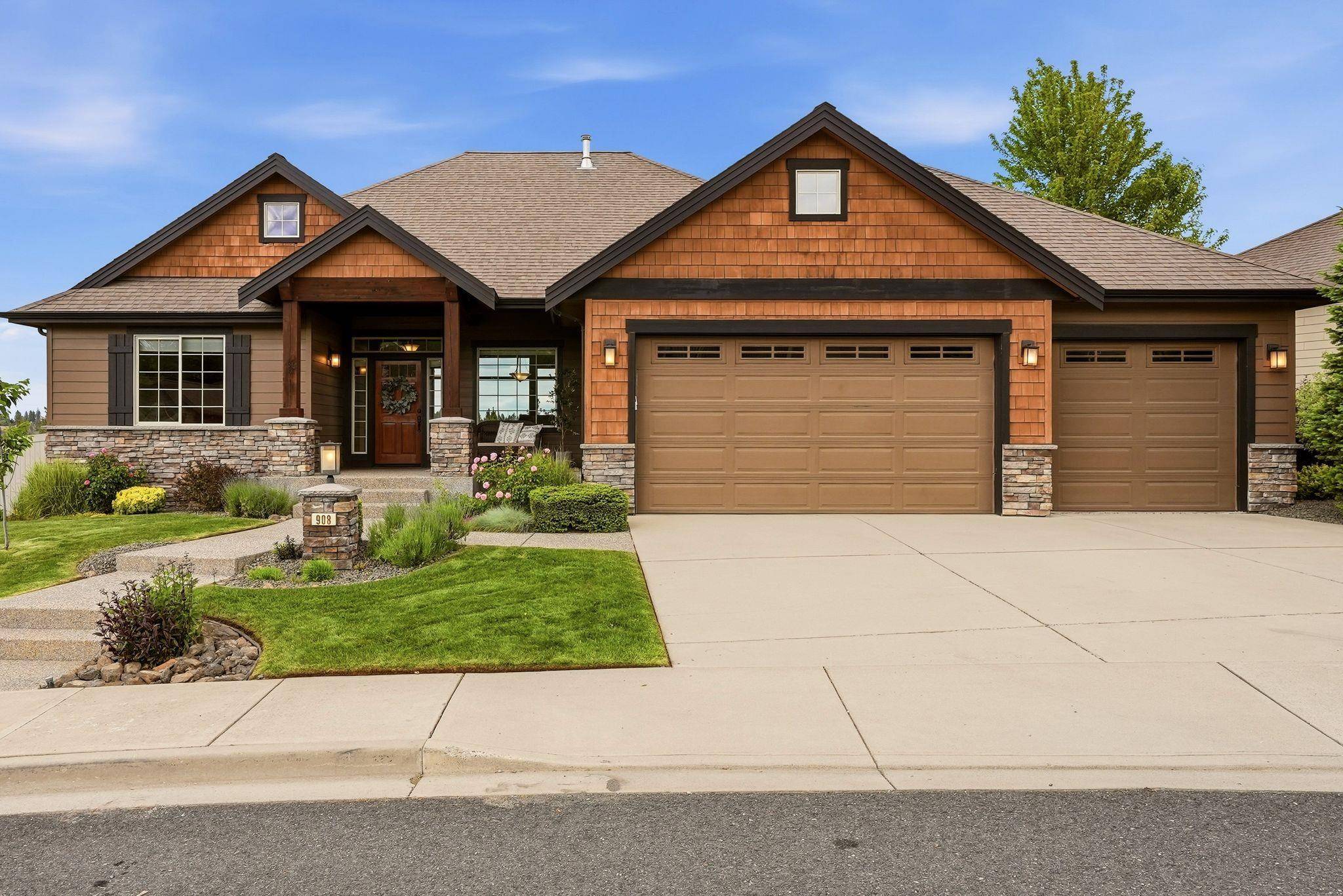 908 W Stirlingview Dr, Spokane, WA 99224