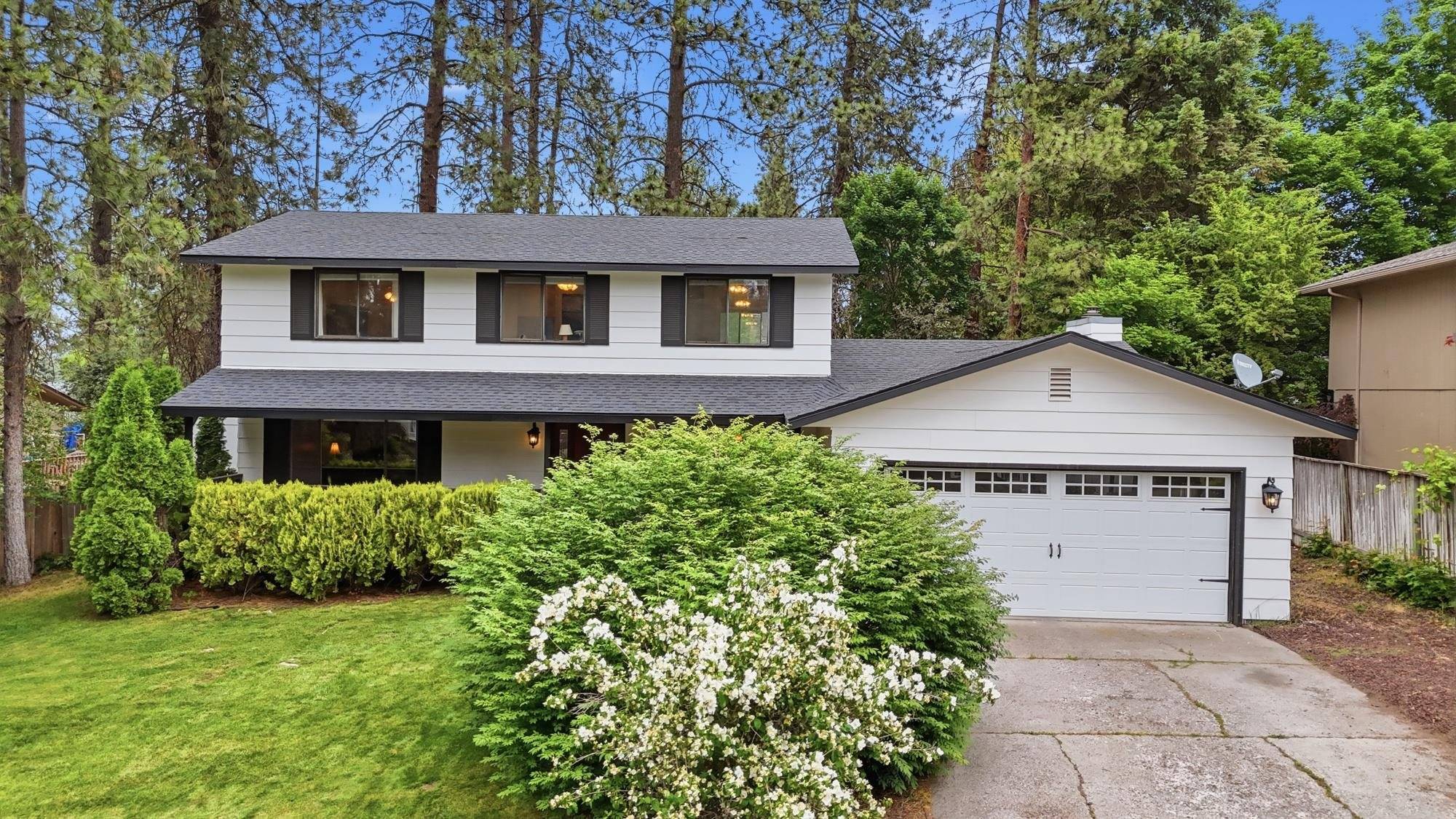 407 E Carriage Ct, Spokane, WA 99218