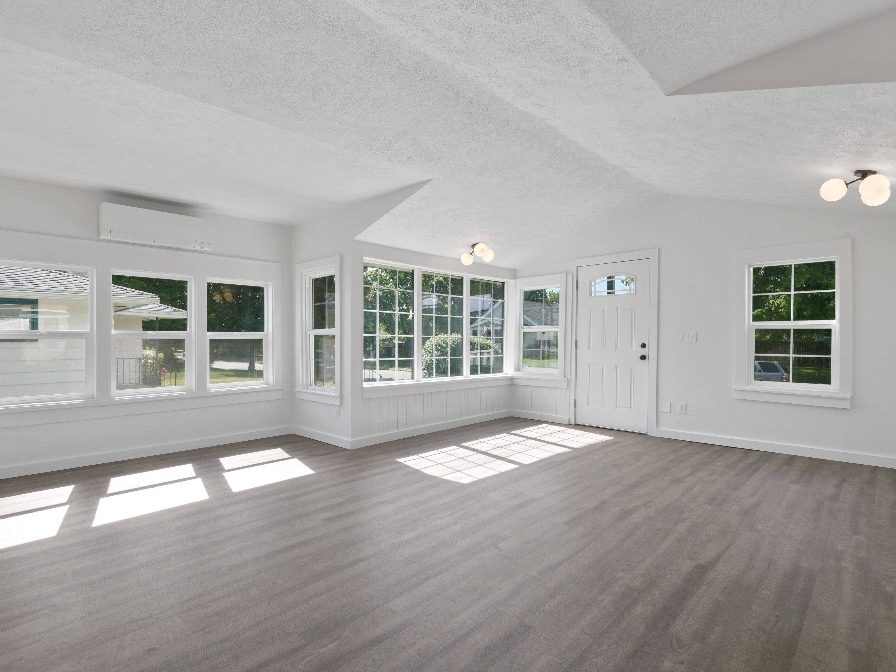 1647 E Gordon Ave, Spokane, WA 99207