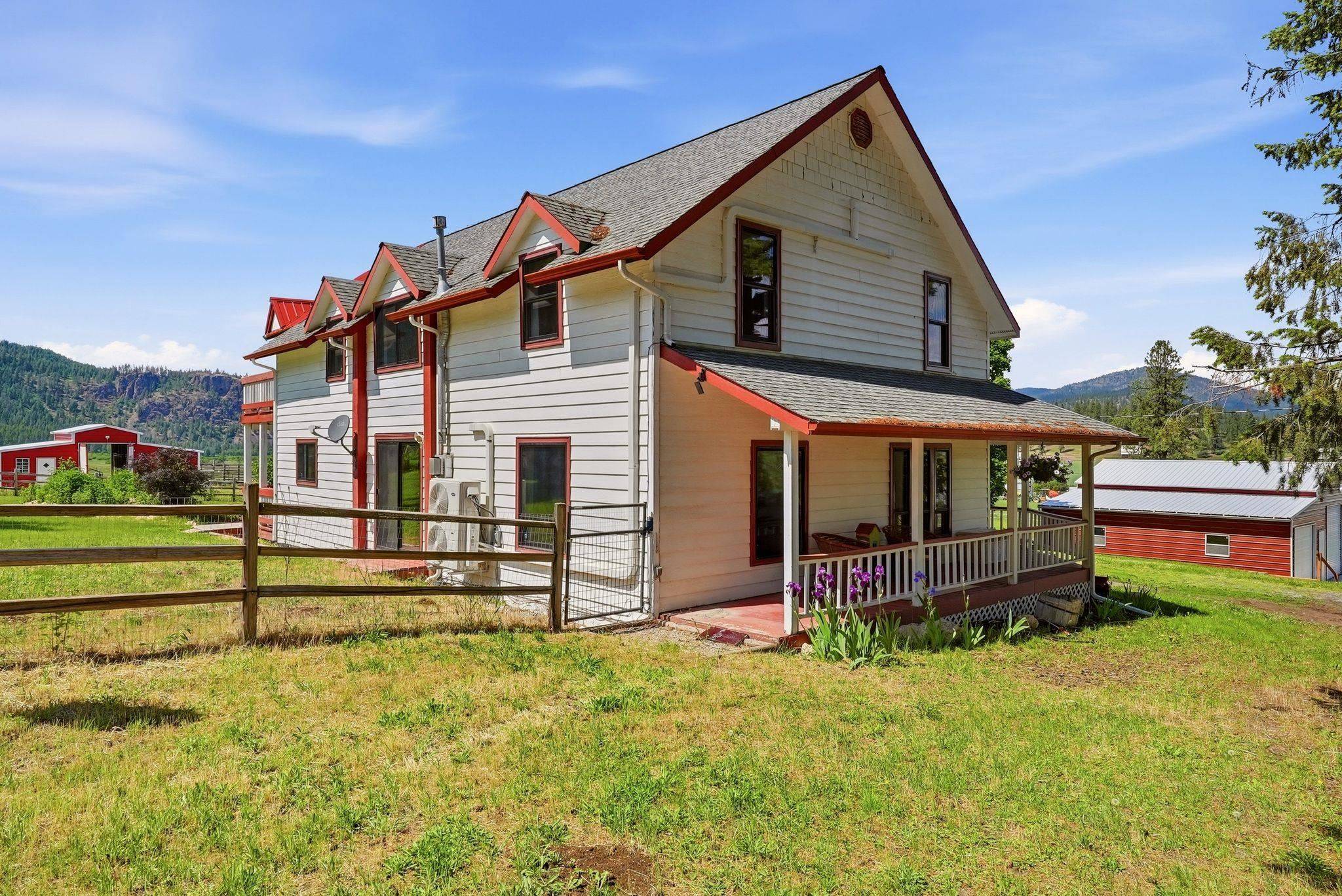 2244 Schmidlekofer Rd, Chewelah, WA 99109