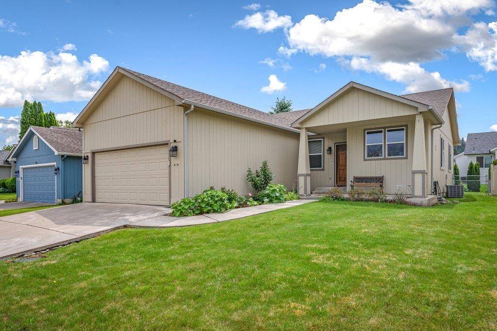 17604 E 3rd Ln, Greenacres, WA 99016