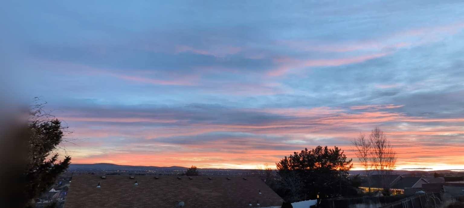 4710 Desert Plateau Dr, Pasco, WA 99301