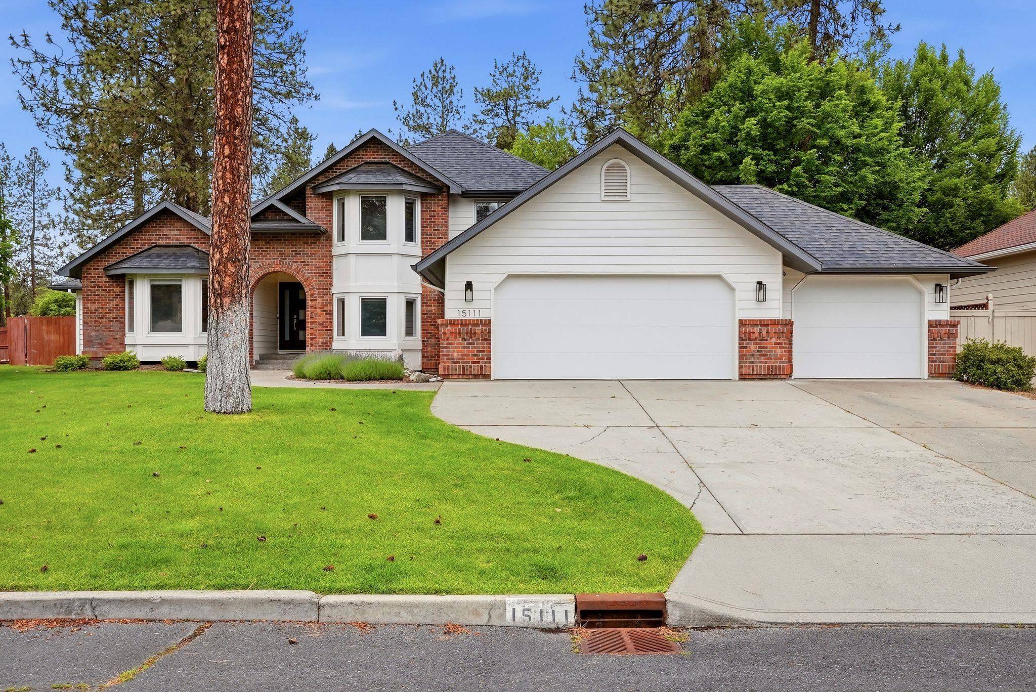 15111 N Edencrest Dr, Spokane, WA 99208