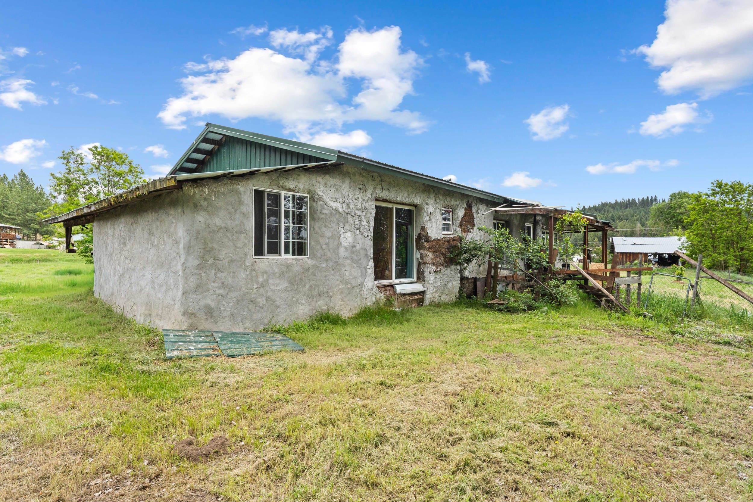 637 E 20 Hwy, Colville, WA 99114