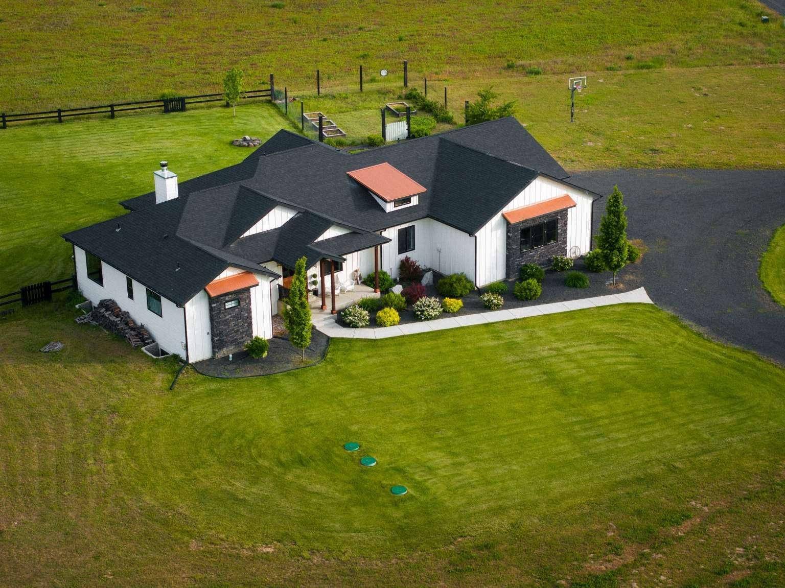 22110 N CREEKSIDE Ln, Colbert, WA 99005