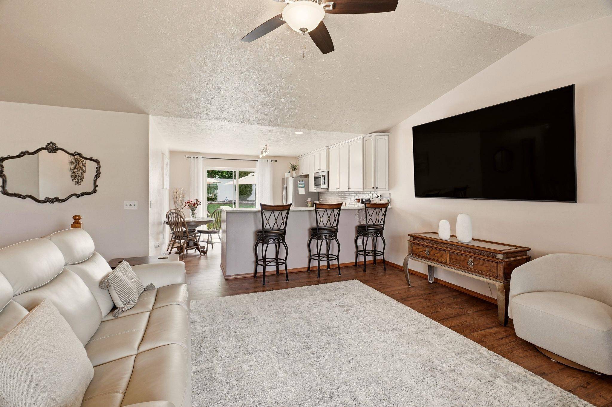 1512 E Houghton Ct, Spokane, WA 99217
