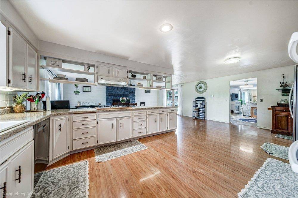 2105 W Borden Rd, Spokane, WA 99224
