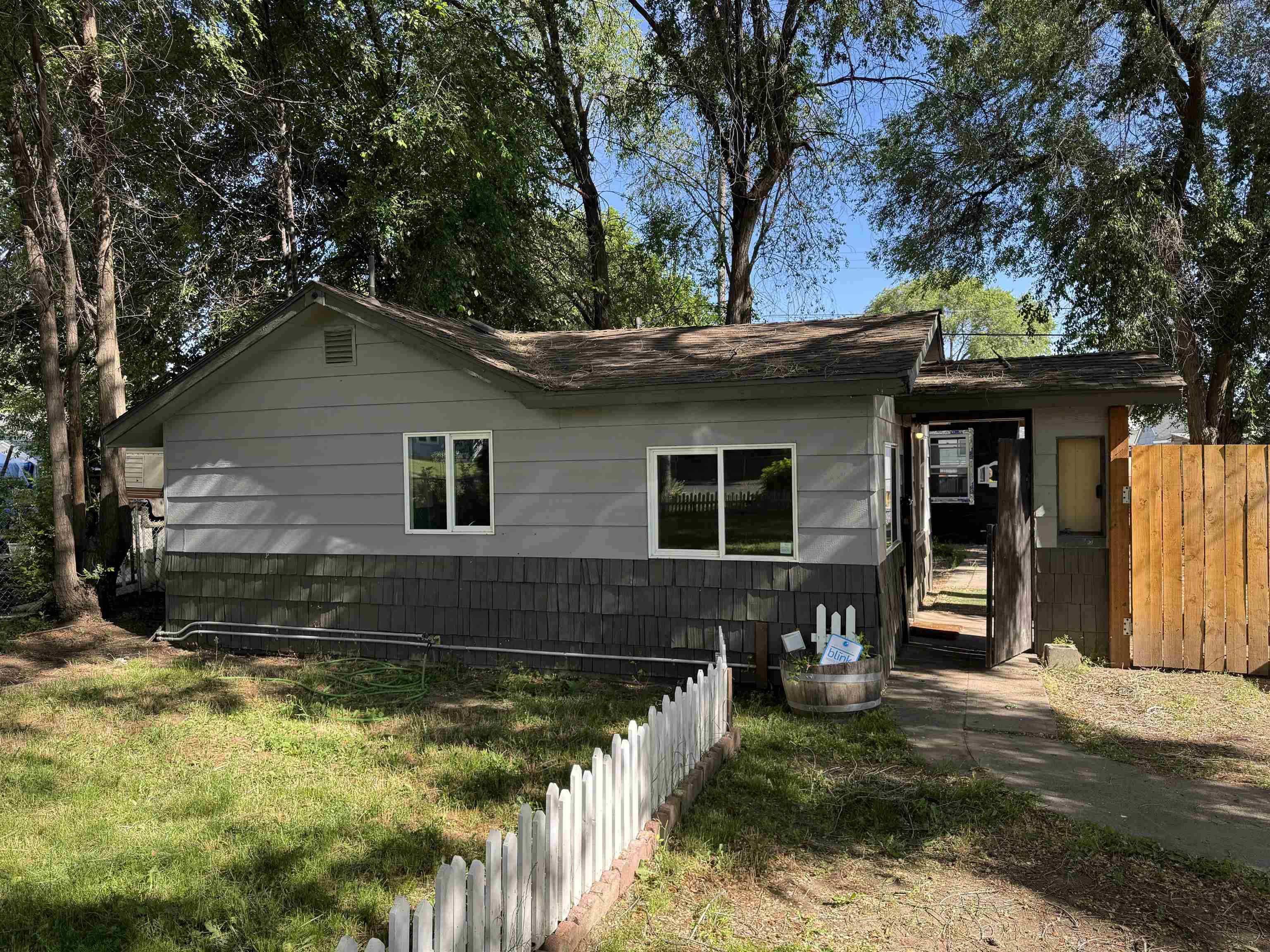 2203 E Central Ave, Spokane, WA 99207