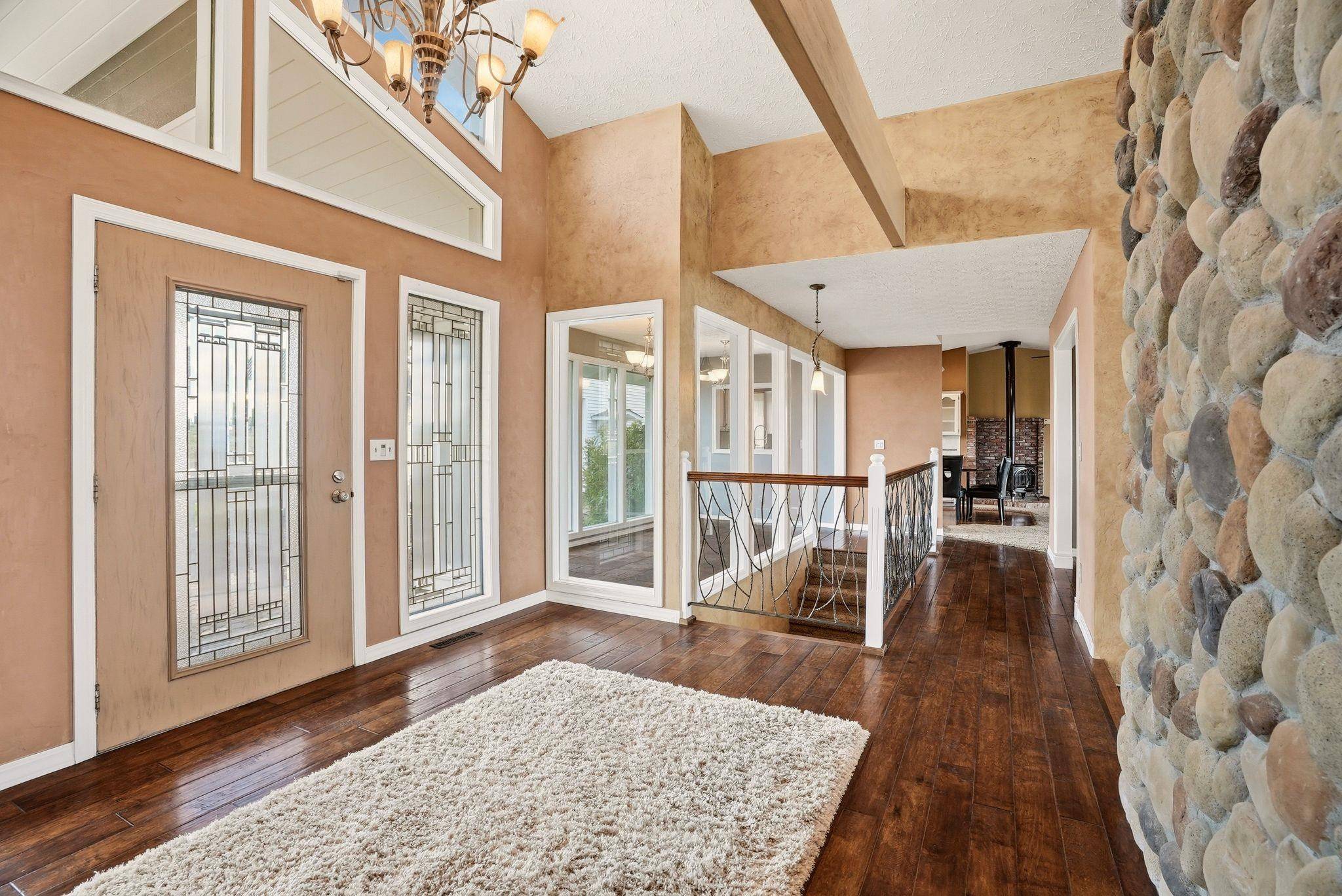 7217 E UHLIG Rd, Spokane, WA 99217