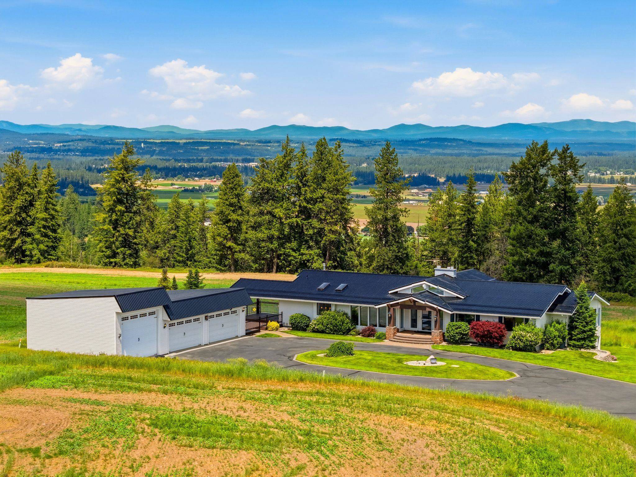 7217 E UHLIG Rd, Spokane, WA 99217
