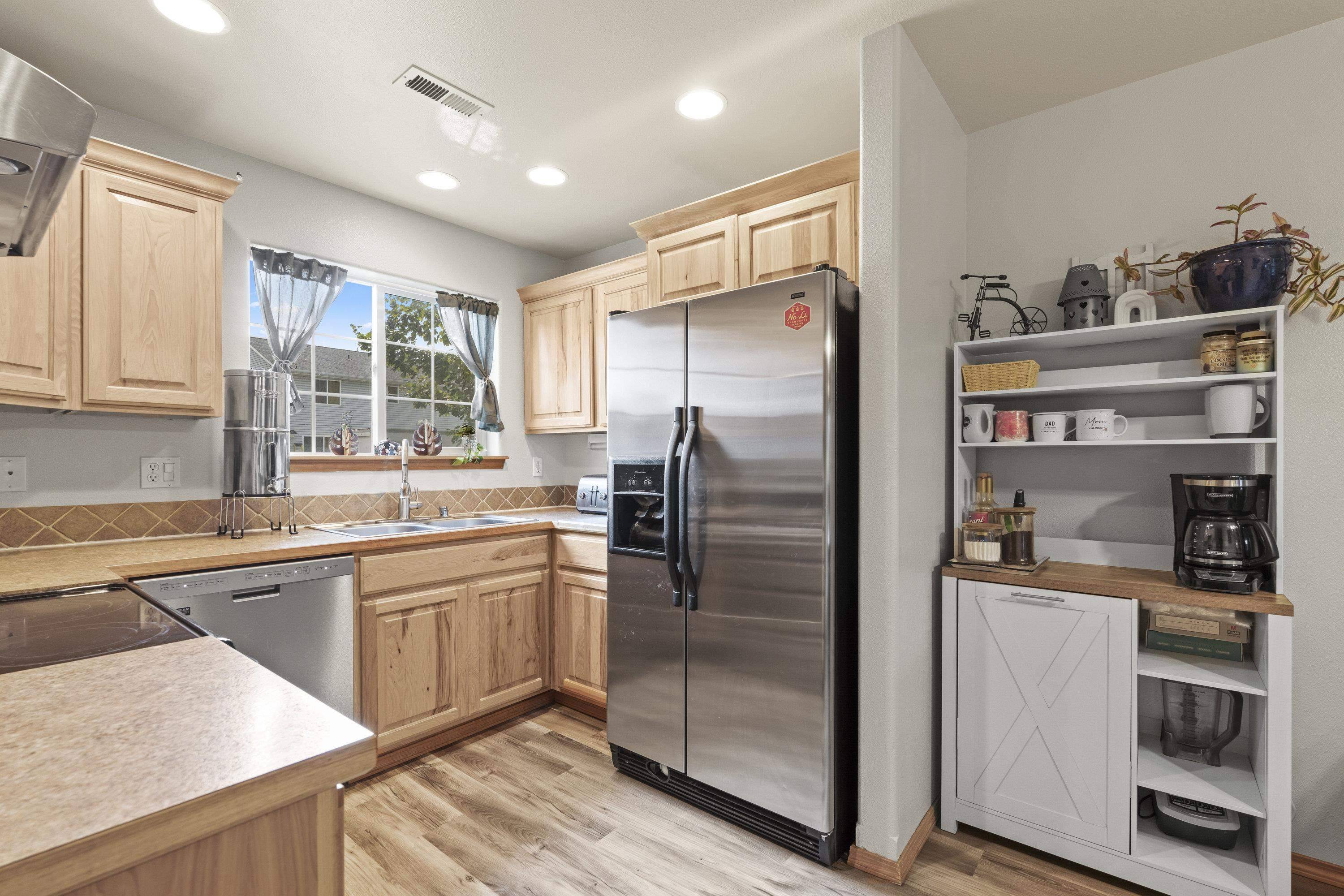10725 E Broadway Ave, Spokane Valley, WA 99206