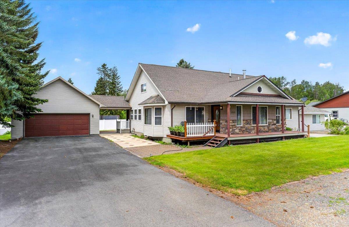 1005 N 3RD E St, Chewelah, WA 99109