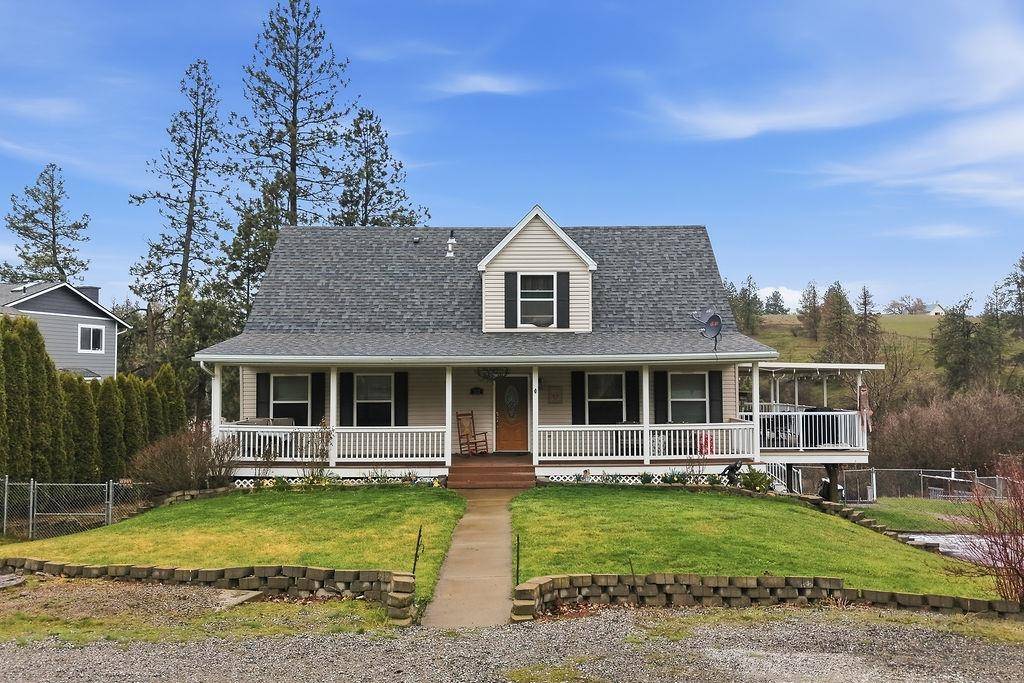 227 E Stringham Rd, Rockford, WA 99030