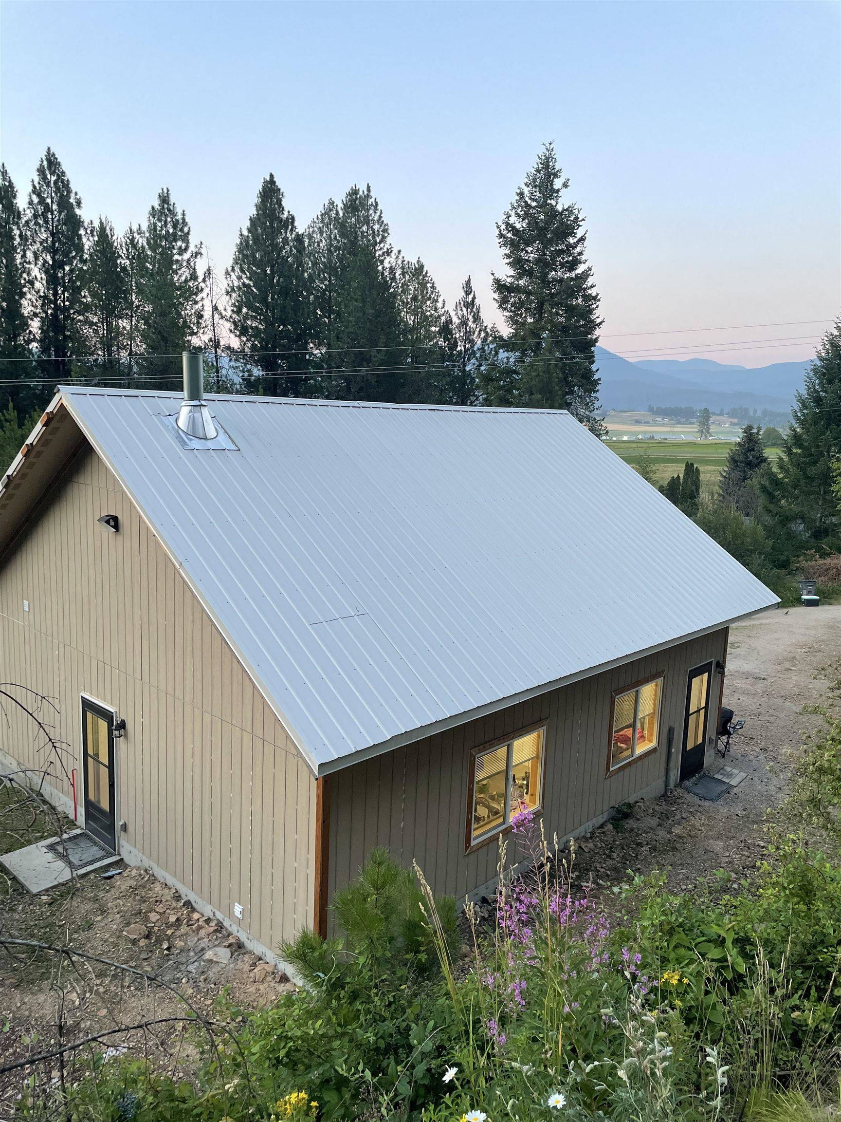 2190 Heine Rd, Chewelah, WA 99109