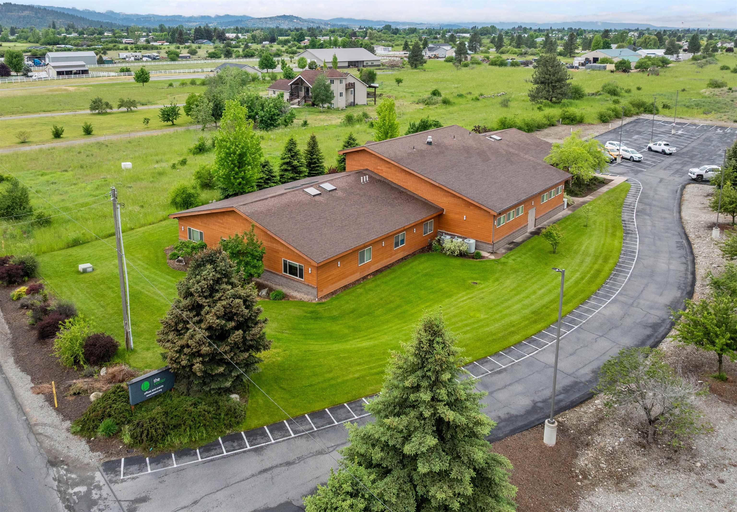 6701 N Idaho Rd, Newman Lake, WA 99025