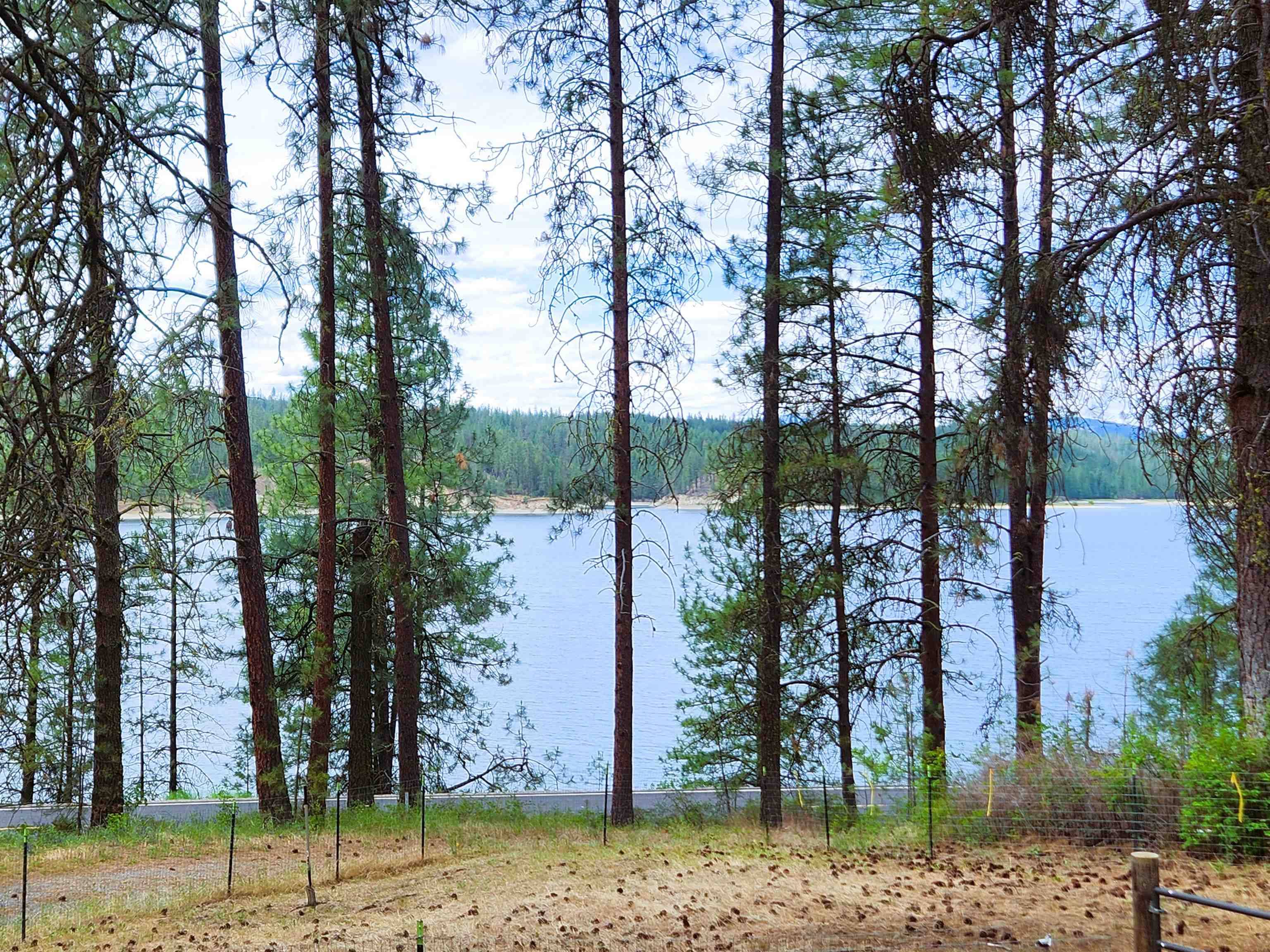 3827 B 25 S. Hwy, Gifford, WA 99131