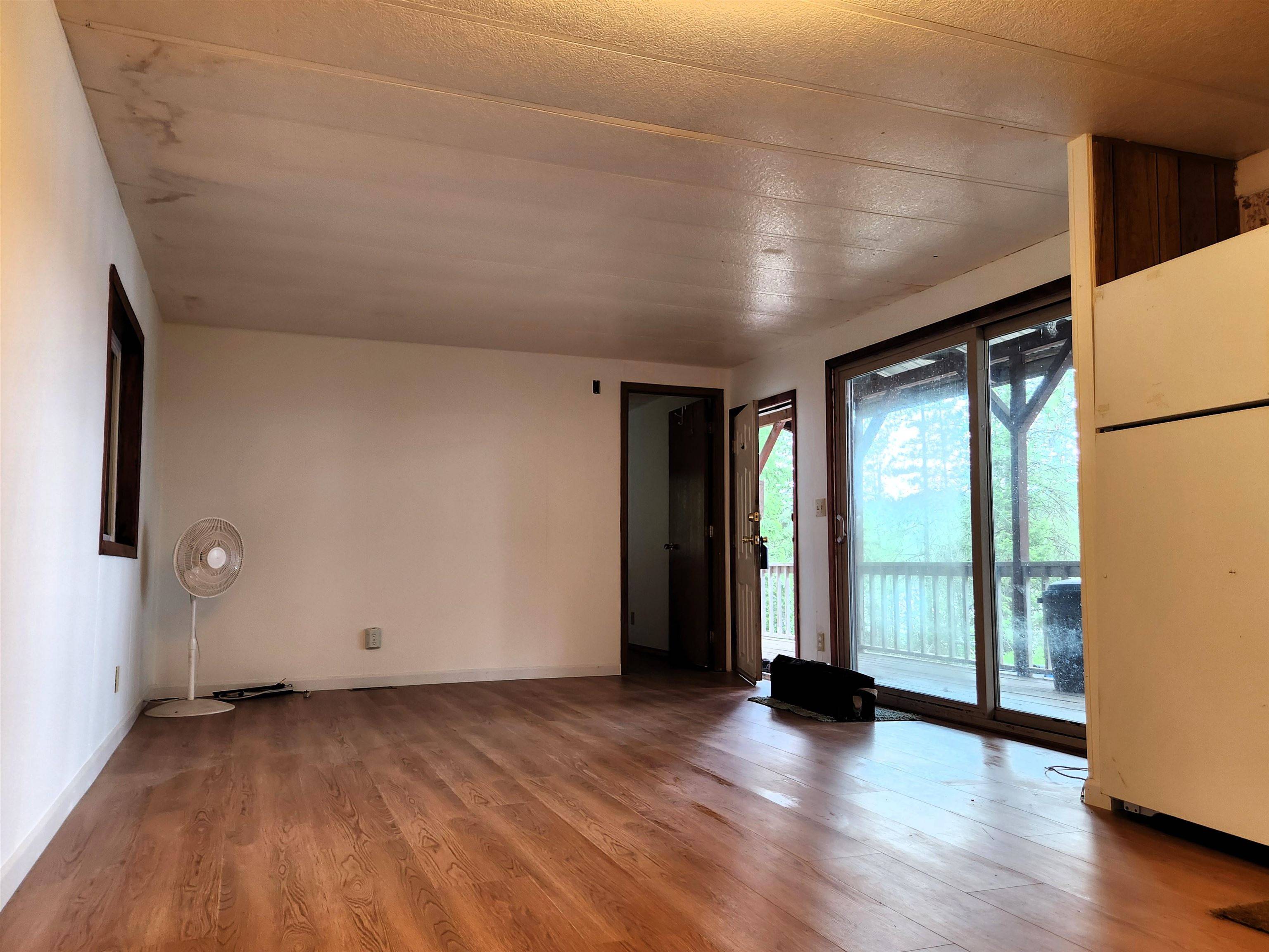 3827 B 25 S. Hwy, Gifford, WA 99131