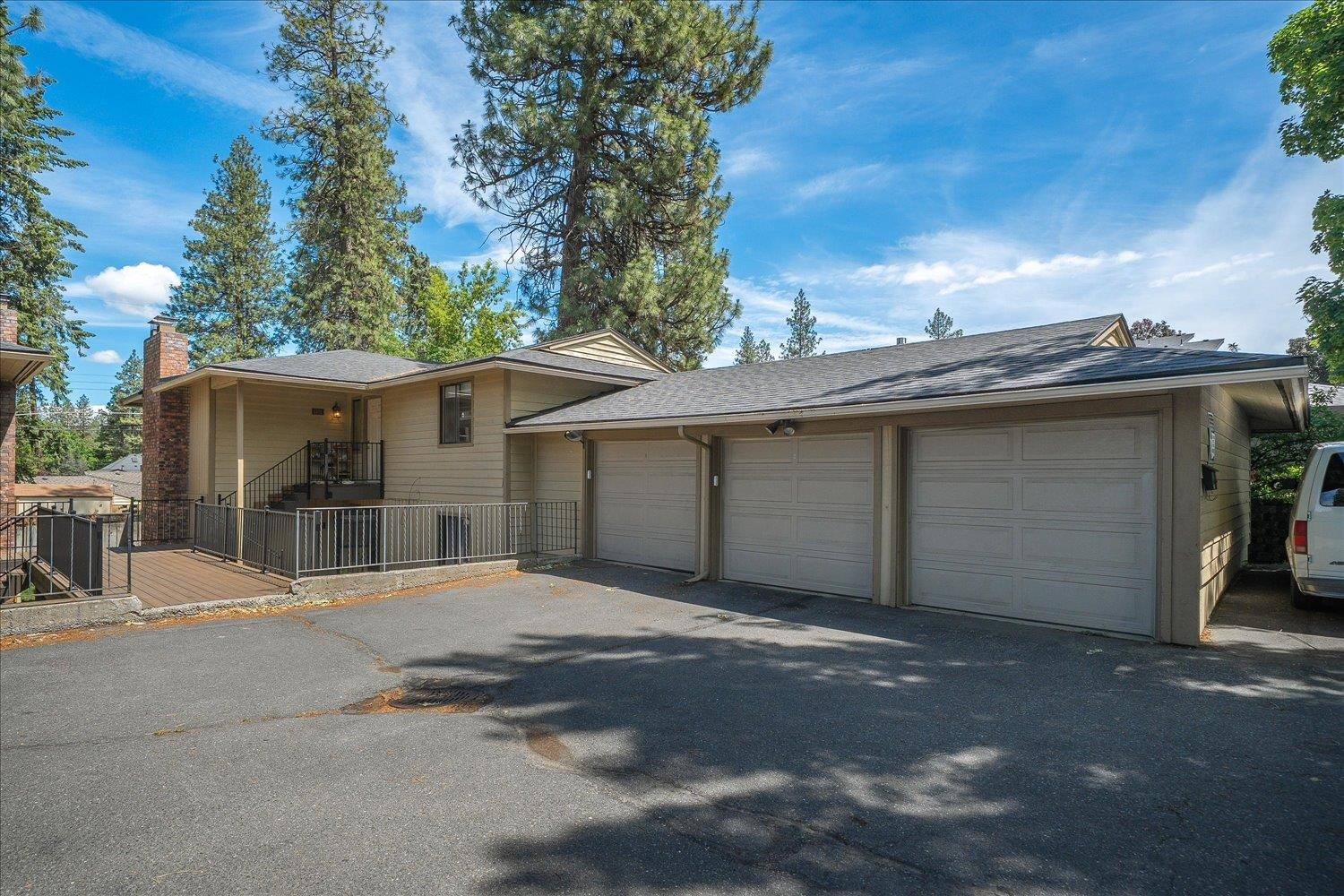 1225 E 29th Ave #1301 E 29th Ave, Spokane, WA 99203-3219