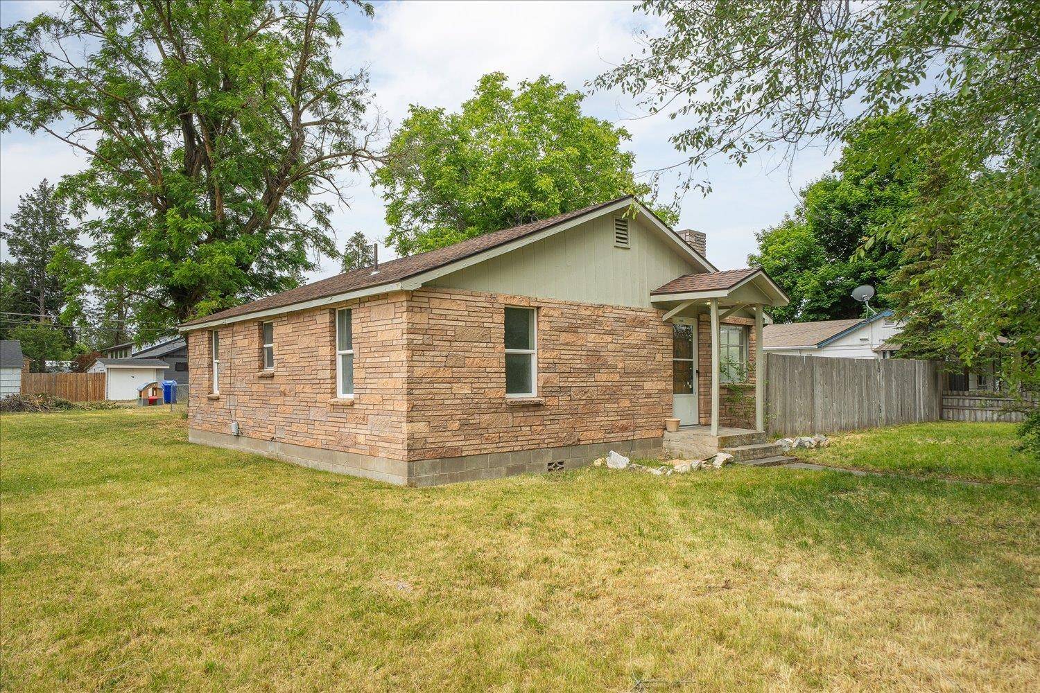 7103 E 11th Ave, Spokane, WA 99212