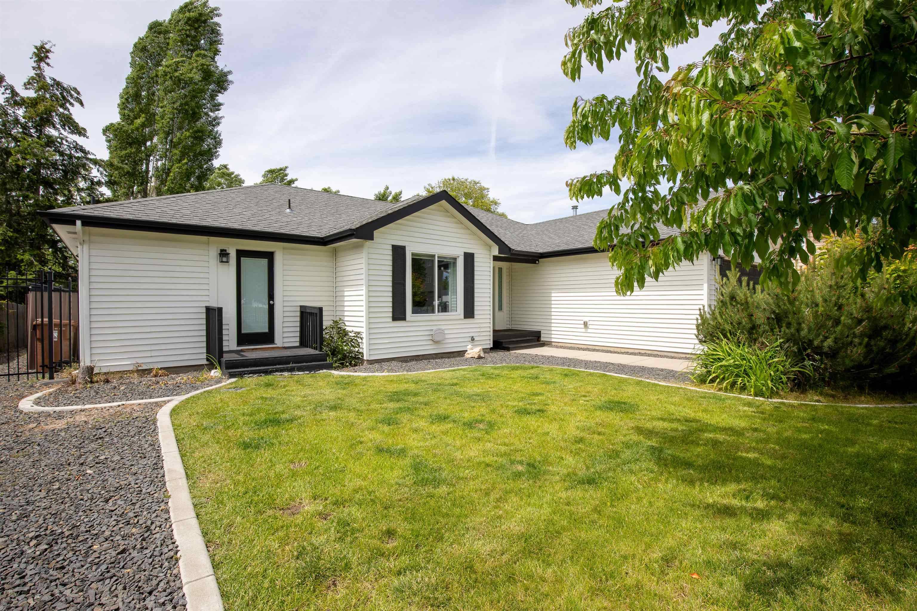 5122 S Freya St, Spokane, WA 99223