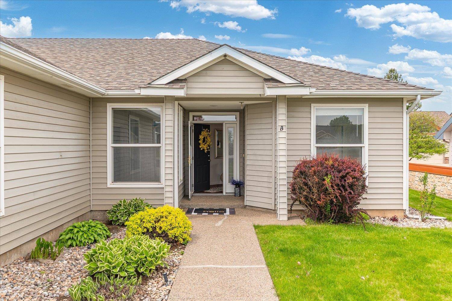 1013 N Country Club Dr, Deer Park, WA 99006